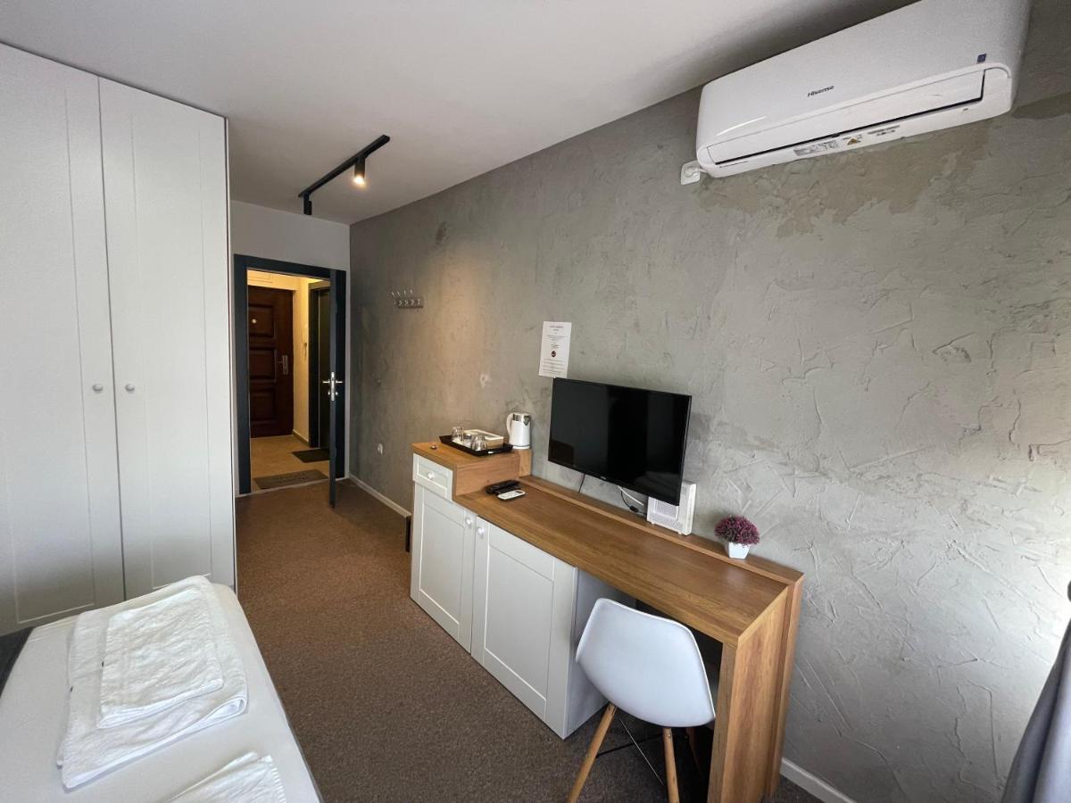 New Prishtina Luxury Rooms Pristina Exterior foto